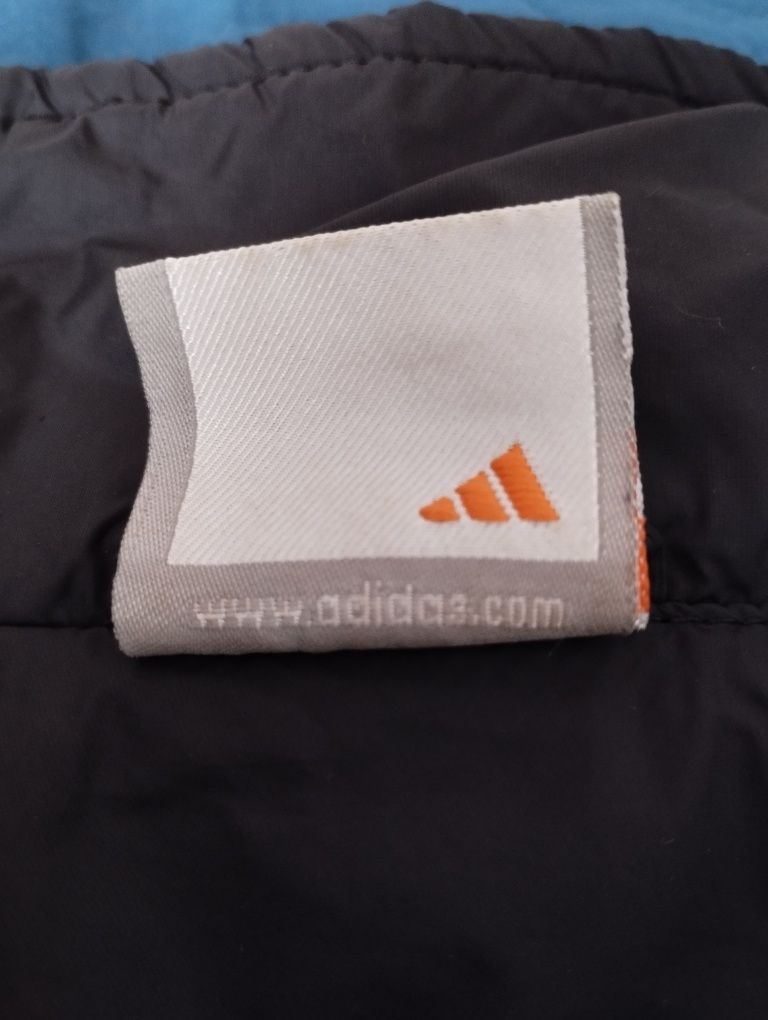 Продам женскую кофту adidas