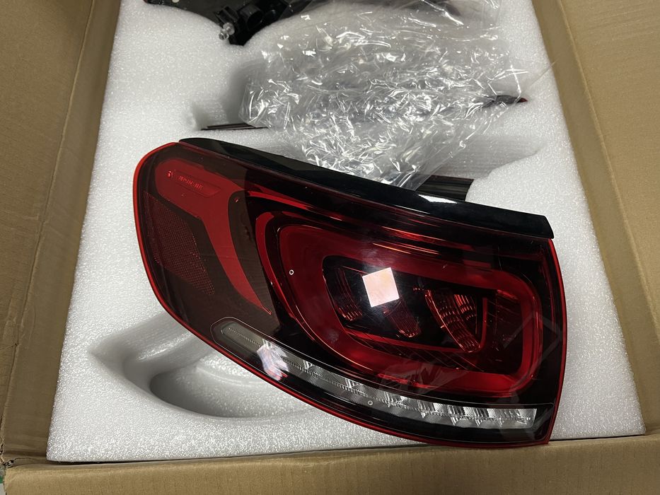 Задні фонарі комплект (L+R зовн+внутр) Mercedes GLS X167 20-23 Америка