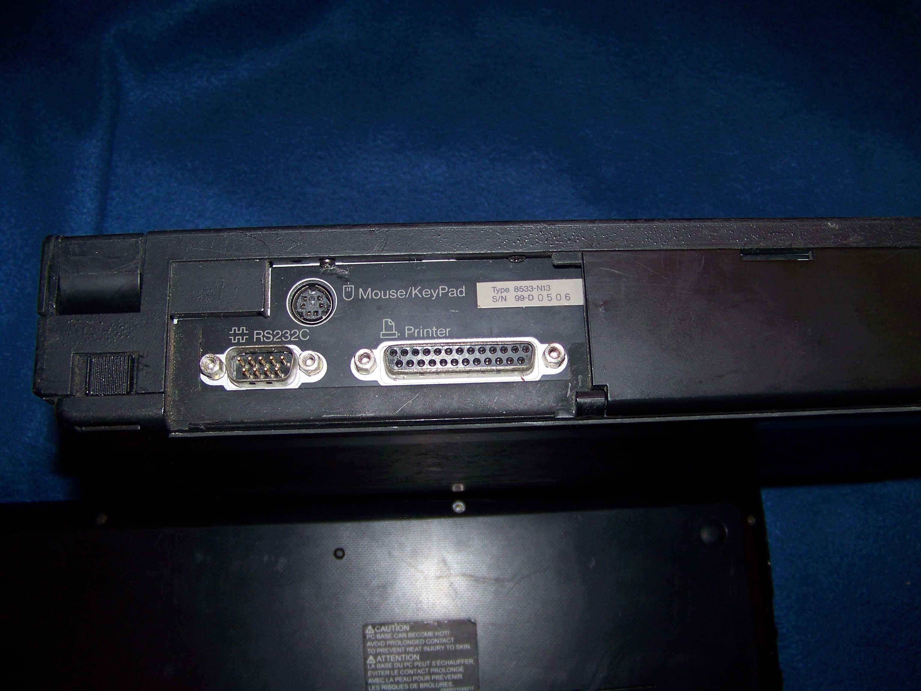 computador portátil antigo IBM
