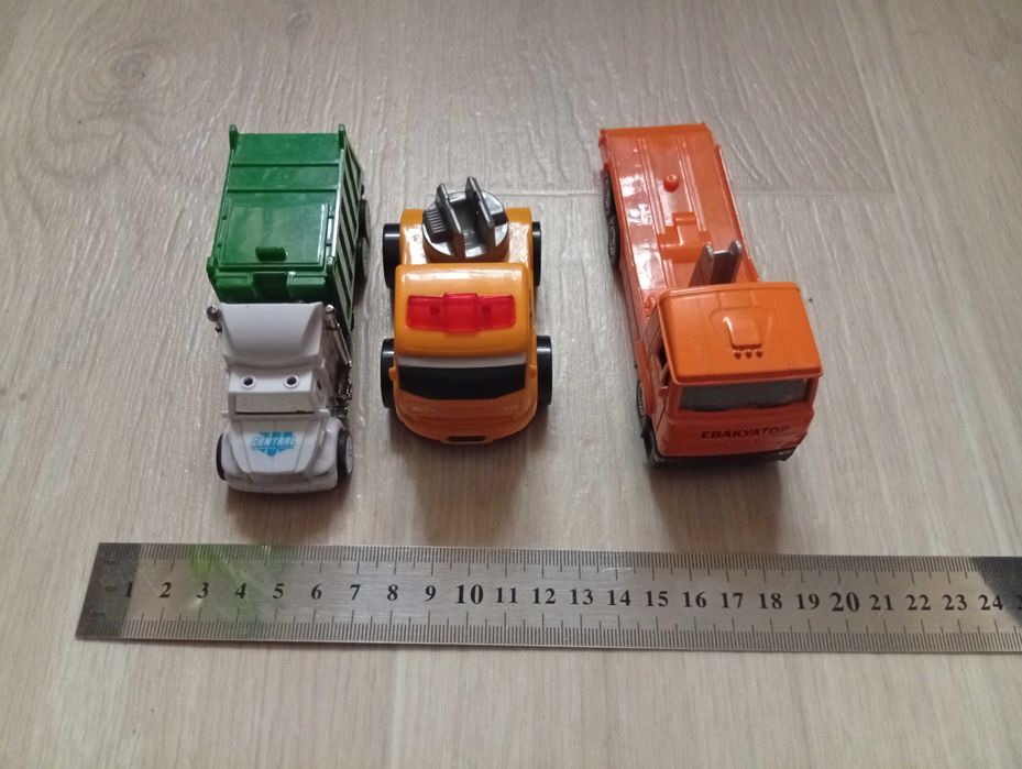 Машинки дитячі, іграшки для хлопчиків, модельні машини.