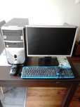 Komputer NTT+ monitor