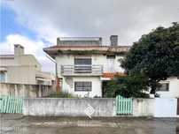 Moradia T3 em Vila Nova de Gaia - 1ª linha da praia da Granja