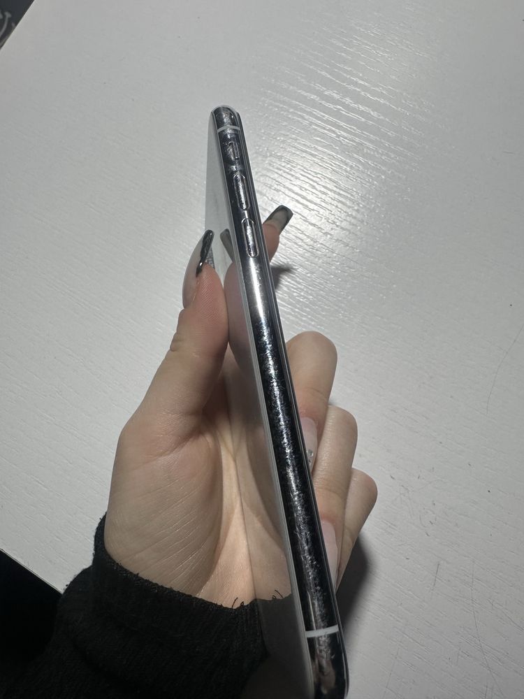 iPhone X 99% baterii jak nowy 64GB