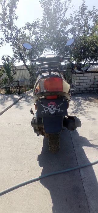 Продам скутер Spark 80