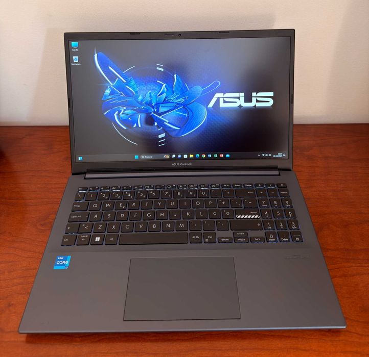 Asus Vivobook K3500P 15.6"FHD|i7-11370H a 3.3Ghz|16Gb Ram|Ssd 512Gb