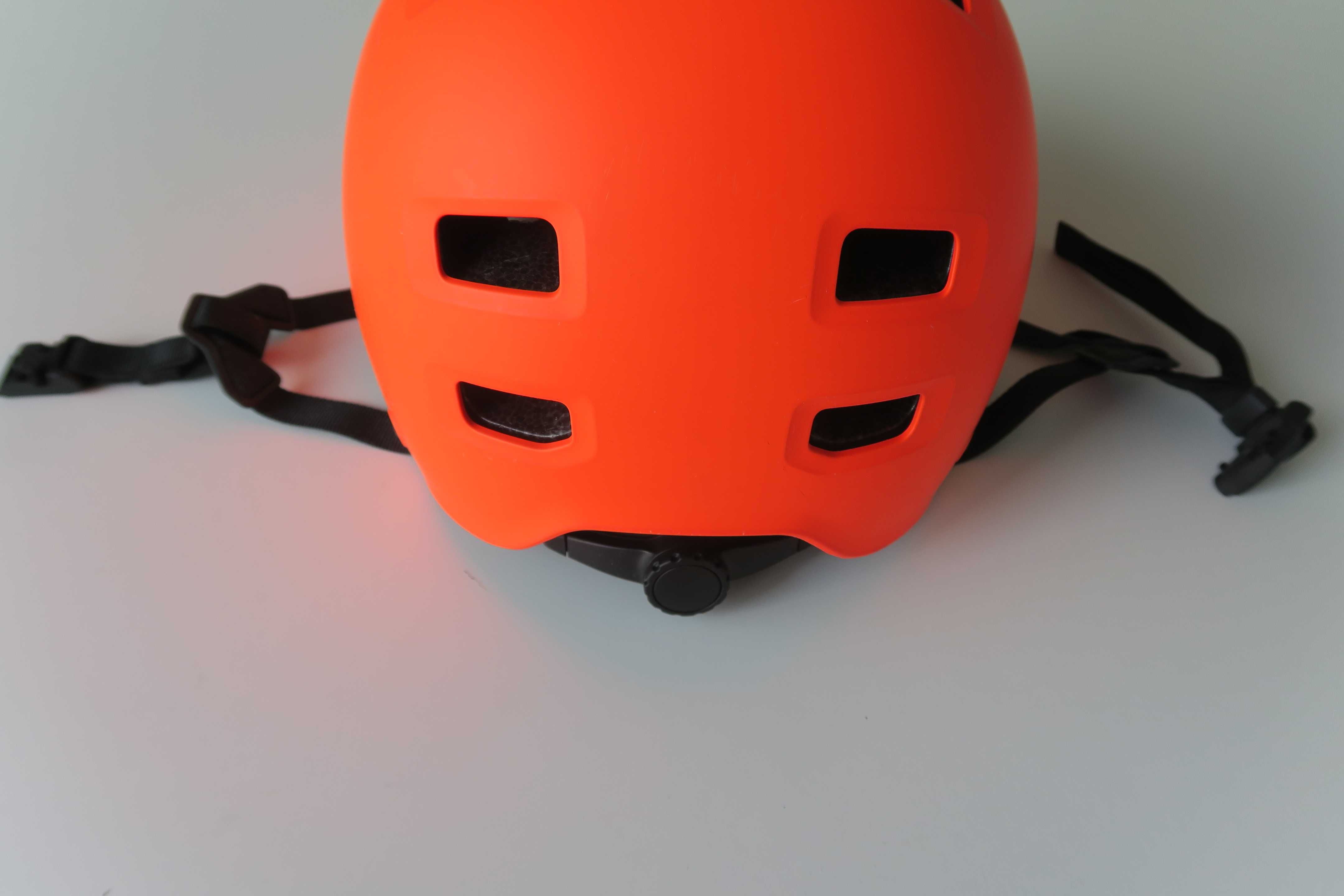 Kask oxelo sportowy rolki hulajnoga deskorolka odblaskowy neonowy