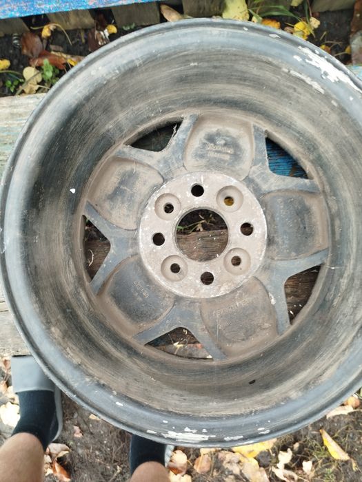 Продам диски титани