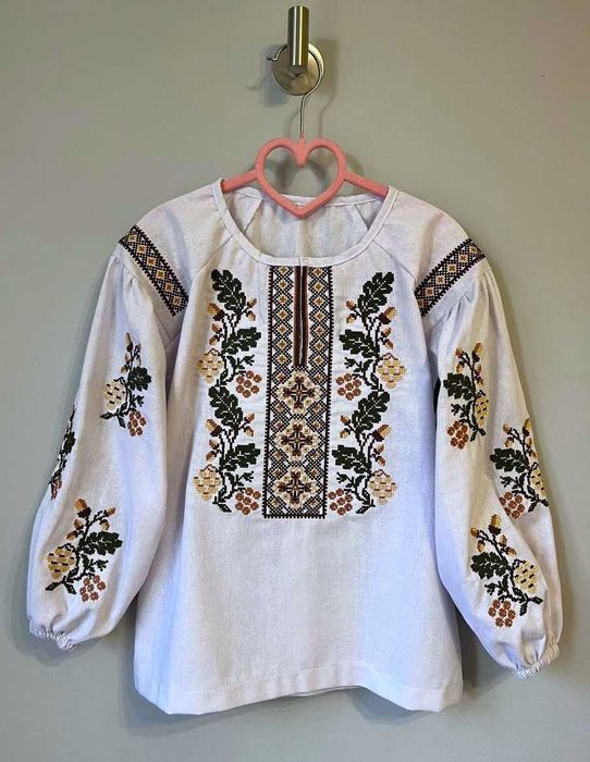 Вишиванка дитяча для дівчинки льон біла рукав довгий