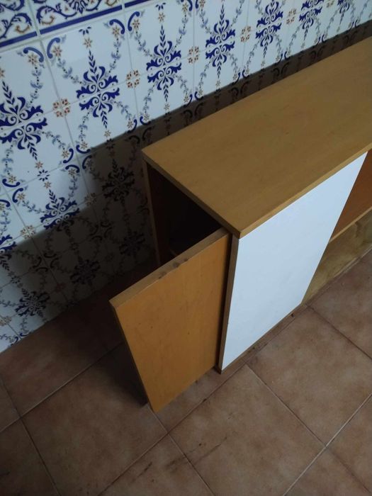 Móvel para televisão