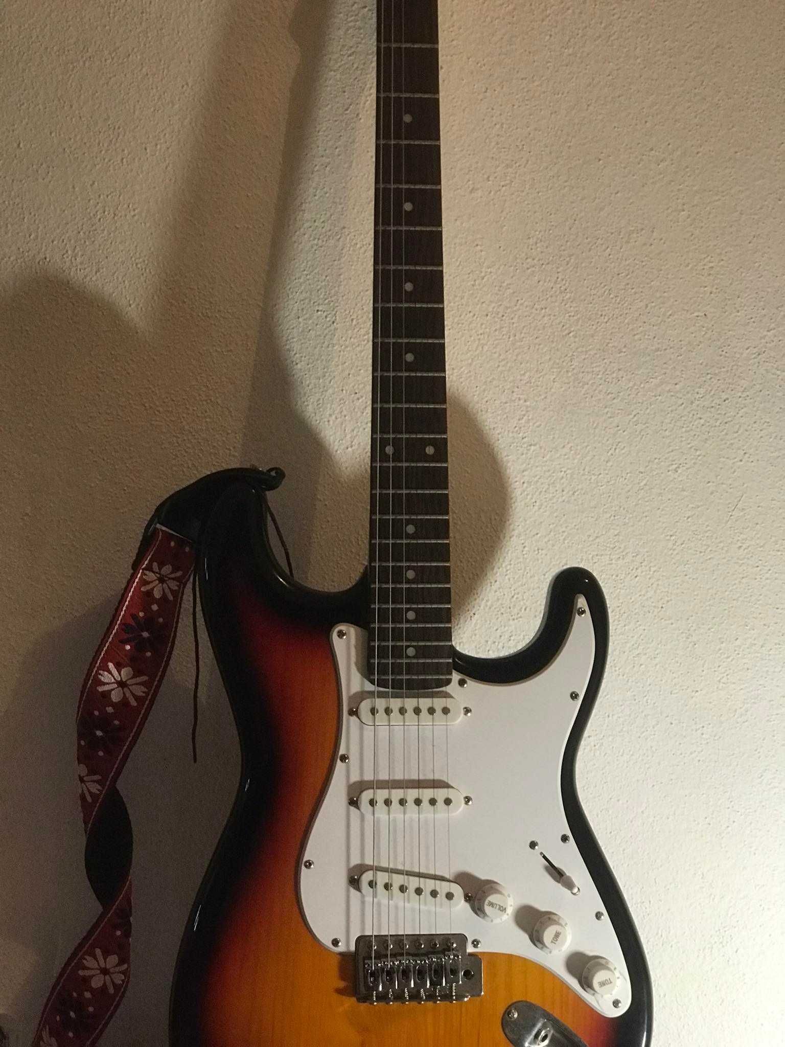 Guitarra Austin + Amplificador Fender Champions 20's