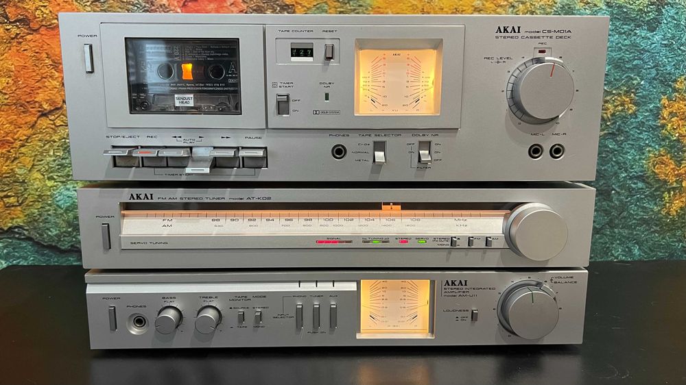 AKAI deck-tuner-wzmacniacz/WYCHYŁY/wszystko serwisowane/OKAZJA/komplet