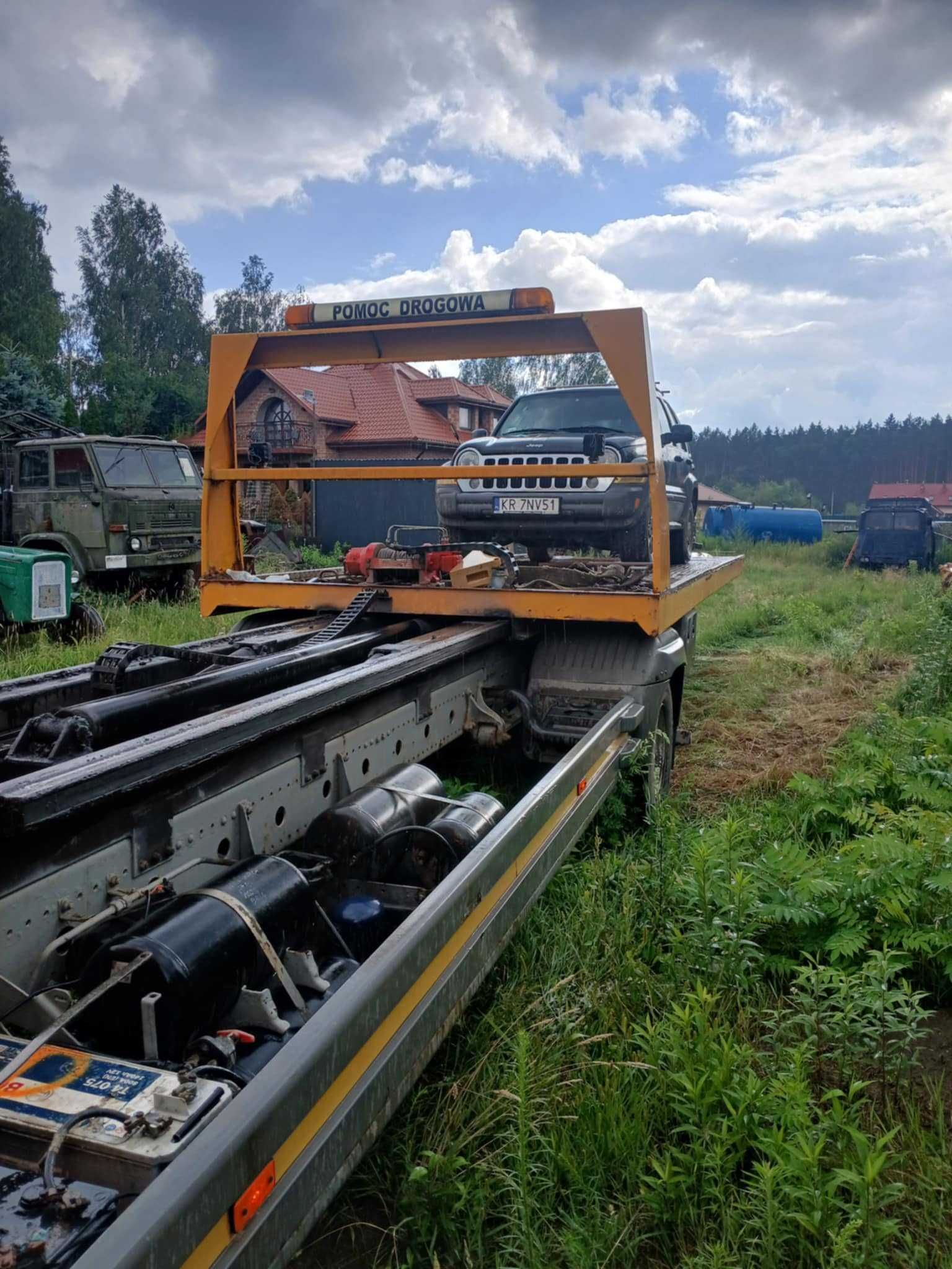 Sprzedam Mercedes Atego najazd hydrauliczny pomoc drogowa