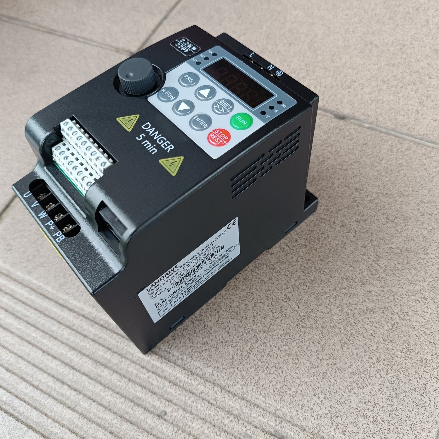 Falownik 2.2kw jednofazowy projekt tokarka stołowa frezarka