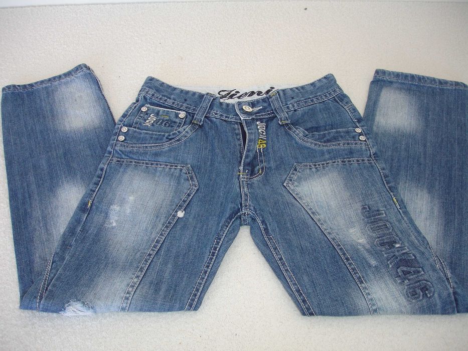 calças ganga tamanho 8 e 10 anos novas