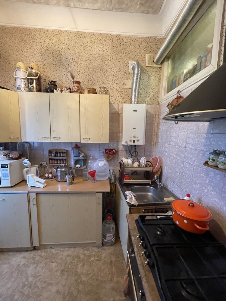 Продам 2 к квартиру Декабристов 38
