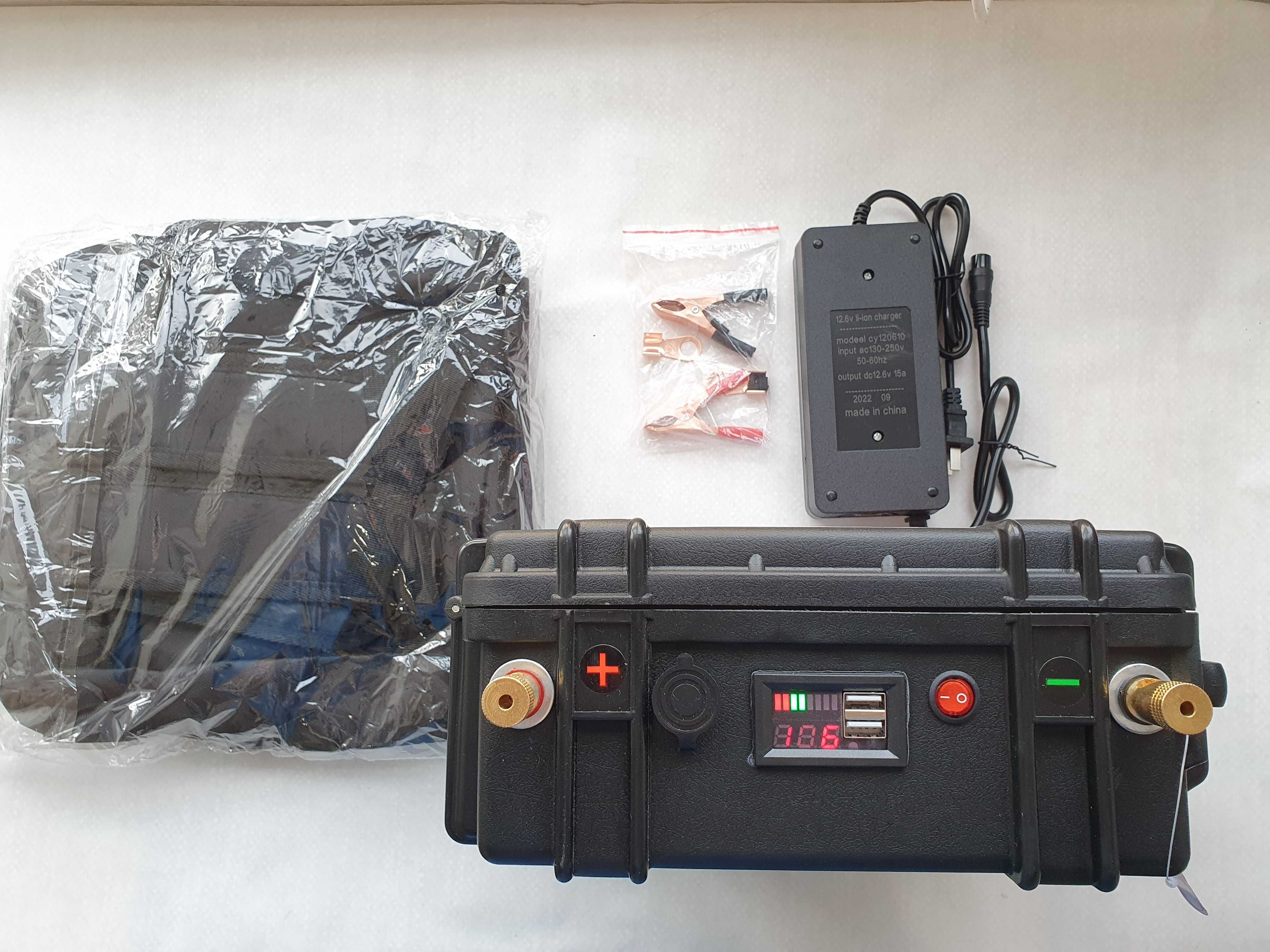 Li-Ion батарея 12V 150Ah В виде чемодана с подарочным рюкзаком