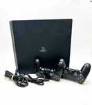 Konsola PS4 1TB + 2 pady