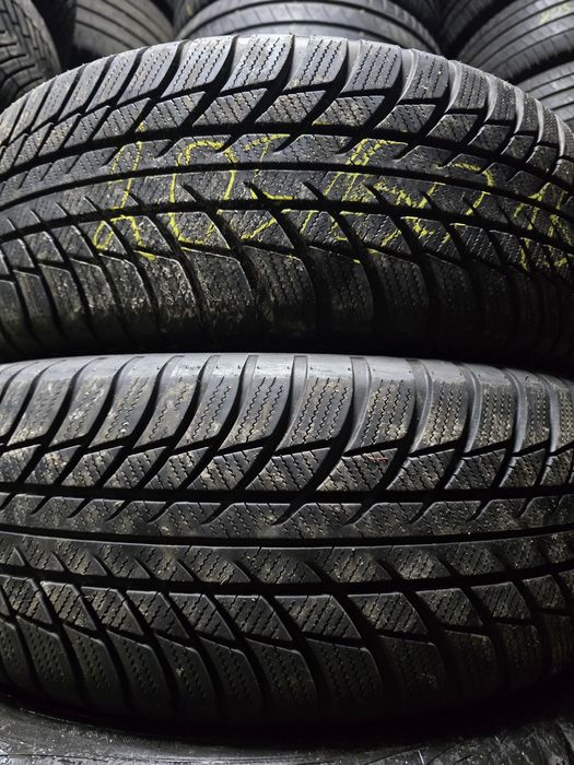 205/60R16 Bridgestone Blizzak lm001
