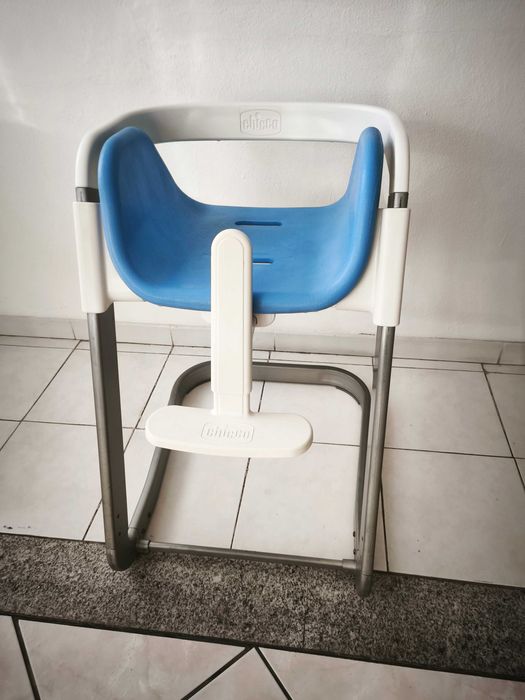 Cadeira de Papa Chicco I-Sit – Completa, Estável e Ajustável