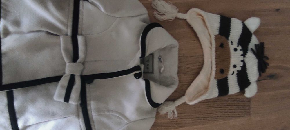 Płaszczyk jesienny Next 12-18 miesięcy + czapeczka żyrafa