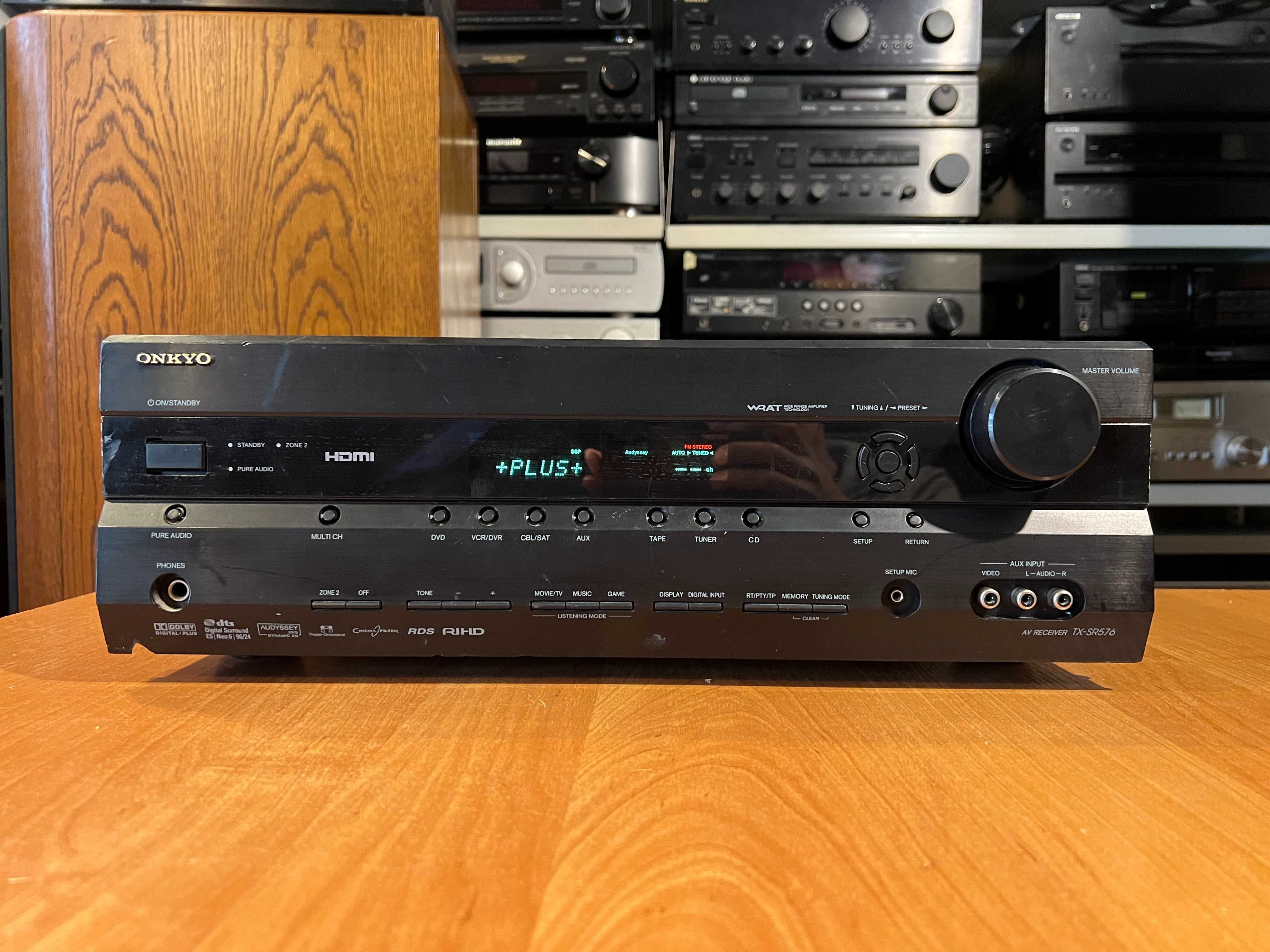 Amplituner Onkyo TX-SR576 Audio Room