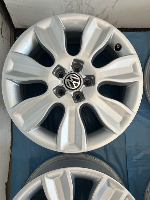 446 Felgi Aluminiowe VW Volkswagen Golf IV R 16 5x100 Bardzo Ładne