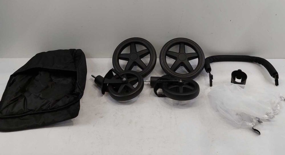 Wózek spacerówka Lionelo LO-ANNET PLUS BLACK CARBON