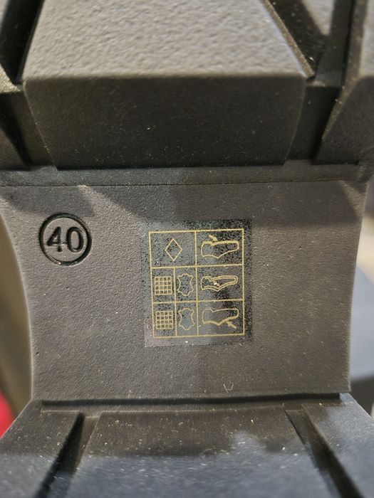 Шкіряні черевики жіночі Kazar