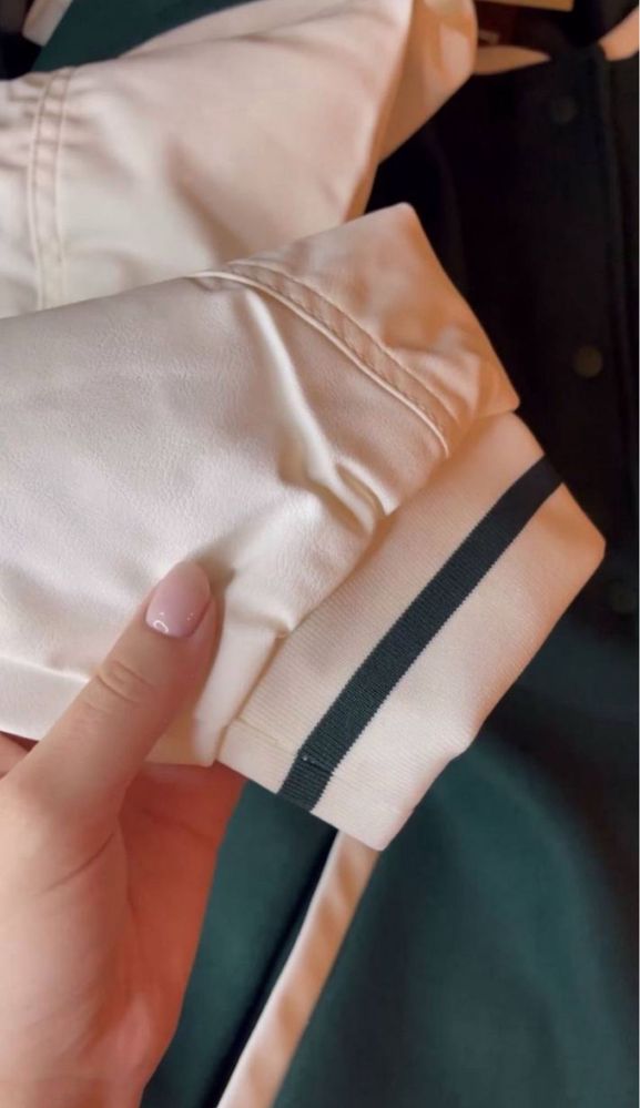Новий бомбер H&M XXXl