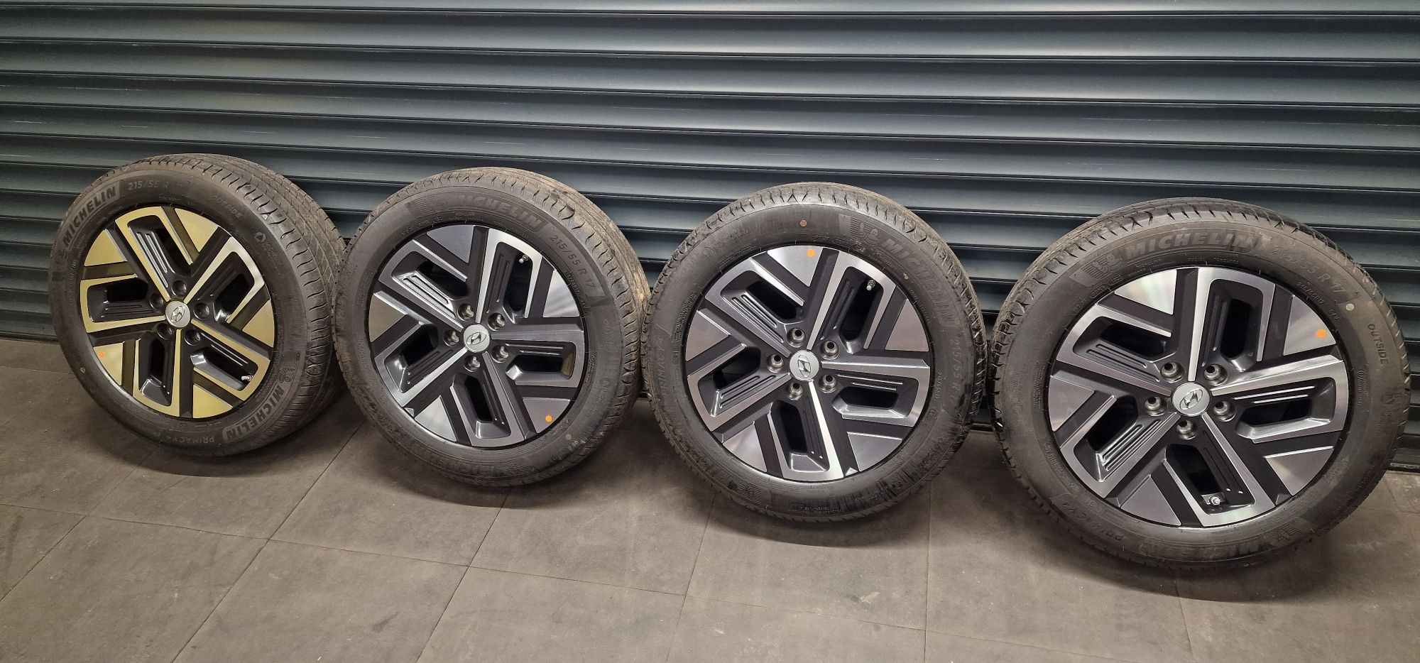 Koła letnie HYUNDAI KONA iX20 ELANTRA 215 55 R17 Michelin 2023
