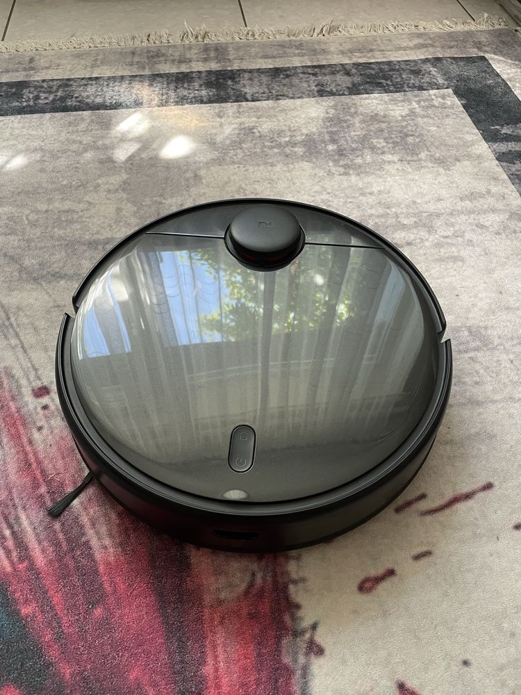 Продам xiaomi mi robot vacuum-mop 2 pro