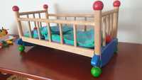 Montessori łóżeczko dla lalek drewniane kolorowe Bajo