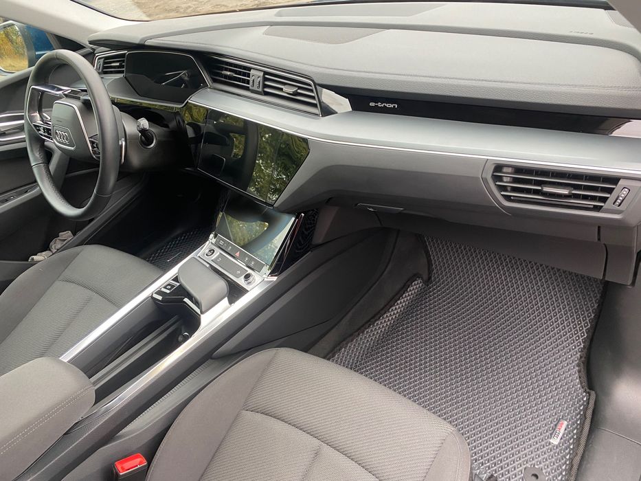 Audi e-tron 2022