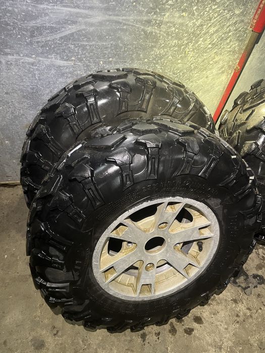 Диски з шинами на brp g1  4*136