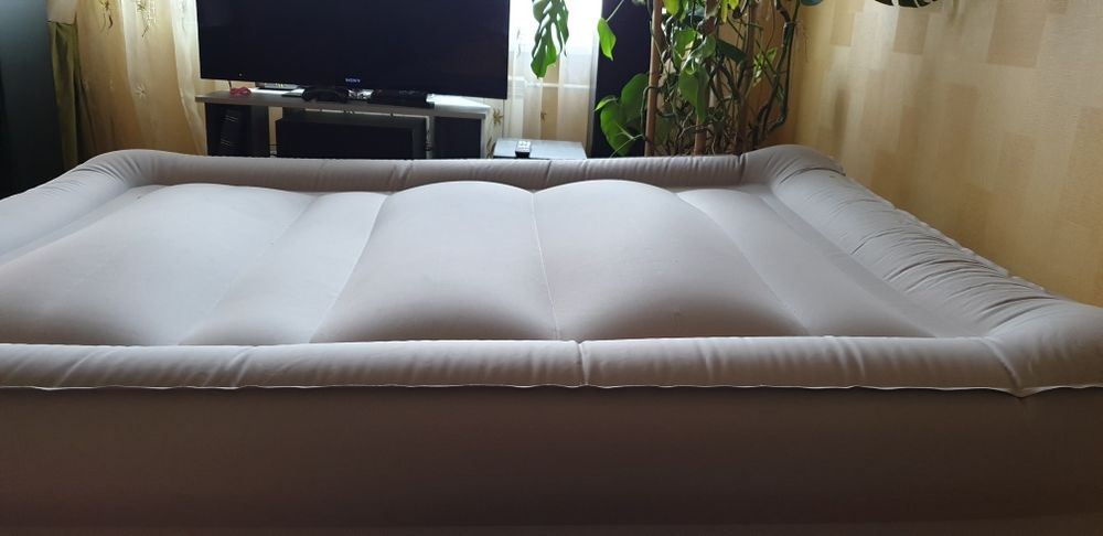 Надувна кровать Serta  матрас