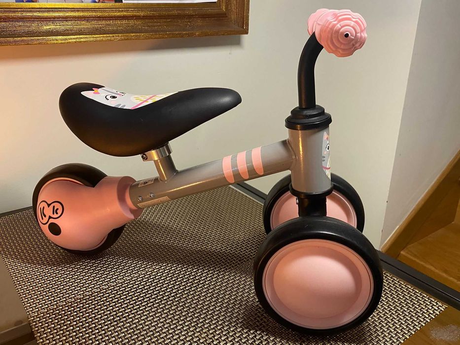 Triciclo Bicicleta sem pedais de 12 a 24 meses NOVO kinderkraft