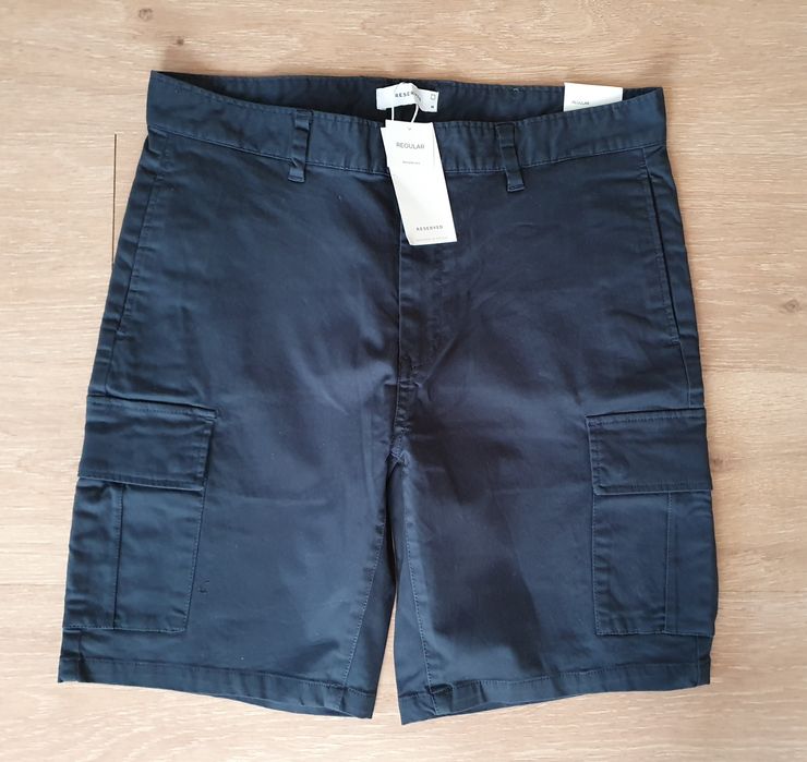 Nowe krótkie spodnie, rozmiaru M, Reserved