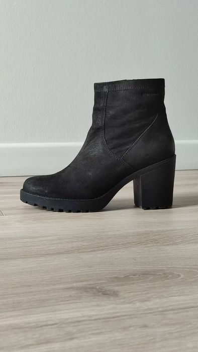 Ботильйони Vagabond Grace, р. 39