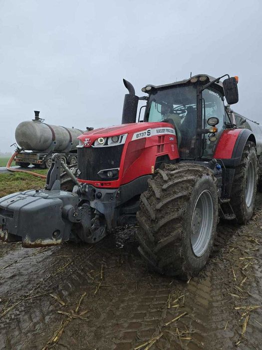 Massey Ferguson 8737s    ( 8740, 8730,8732) fendt 936