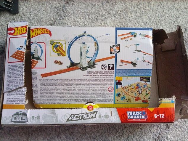 Hot Wheels Track builder system