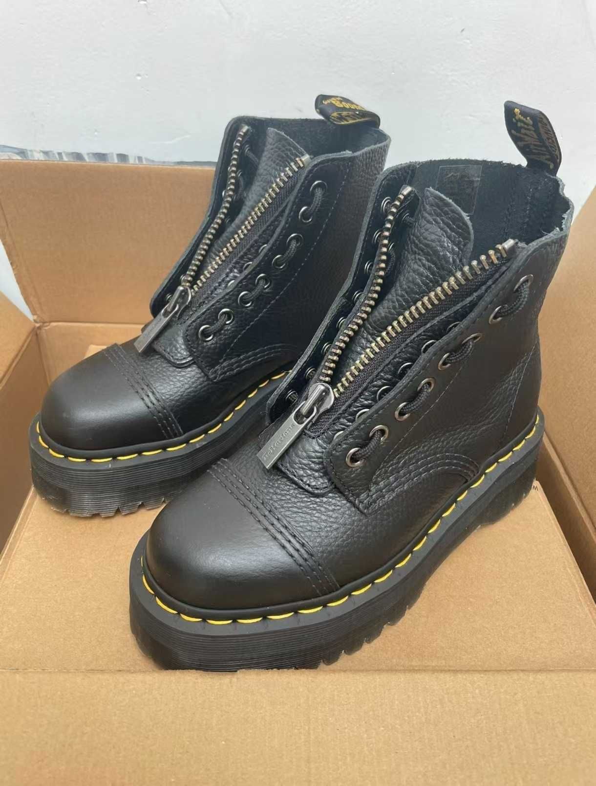 Dr. Martens Sinclair Platform Boot Lazy Oaf R.37