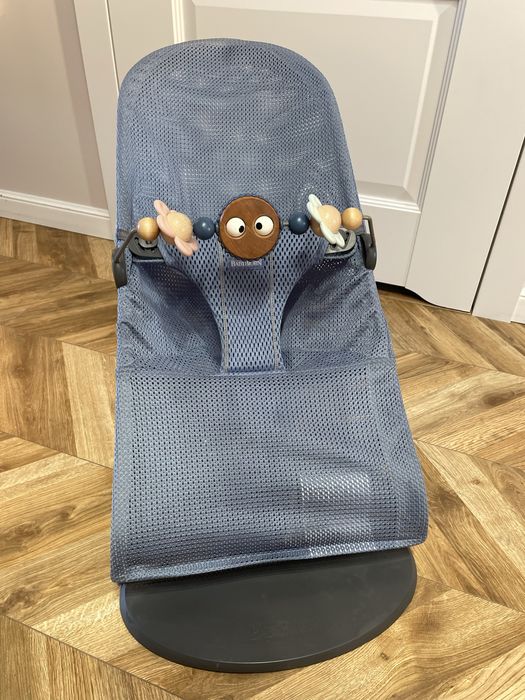 leżaczek babybjorn  bliss mesh