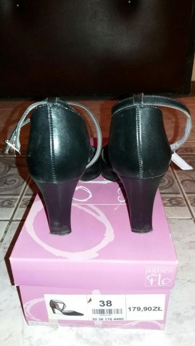 Śliczne buty damskie skórzane r.38 firmy agnes flo