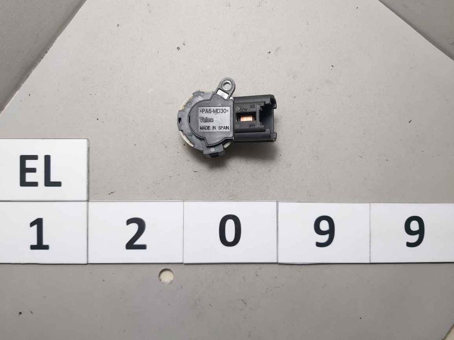 Toyota Avensis 03- контакта група замка запалювання EL