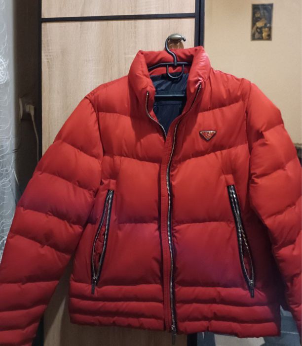 Продаю зимову куртку