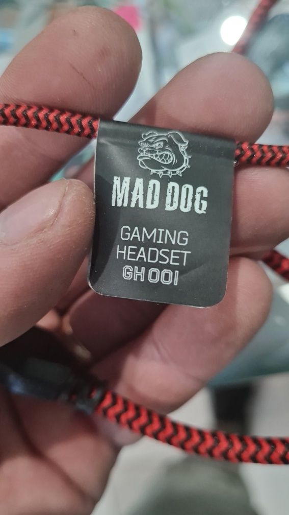 Игровые наушники со светодиодной подсветкой MAD DOG GH001