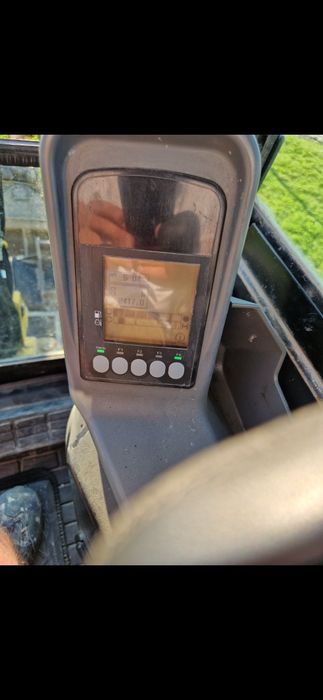 Minikoparka yanmar sv18