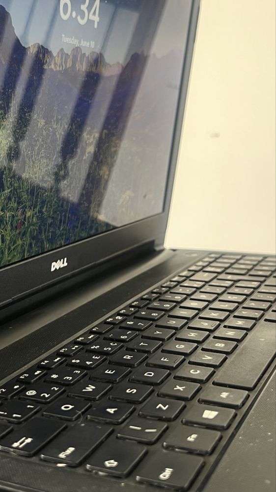 Portatil Dell i3