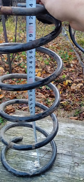 Продам пружини в отличном состоянии не просевшее golf 4