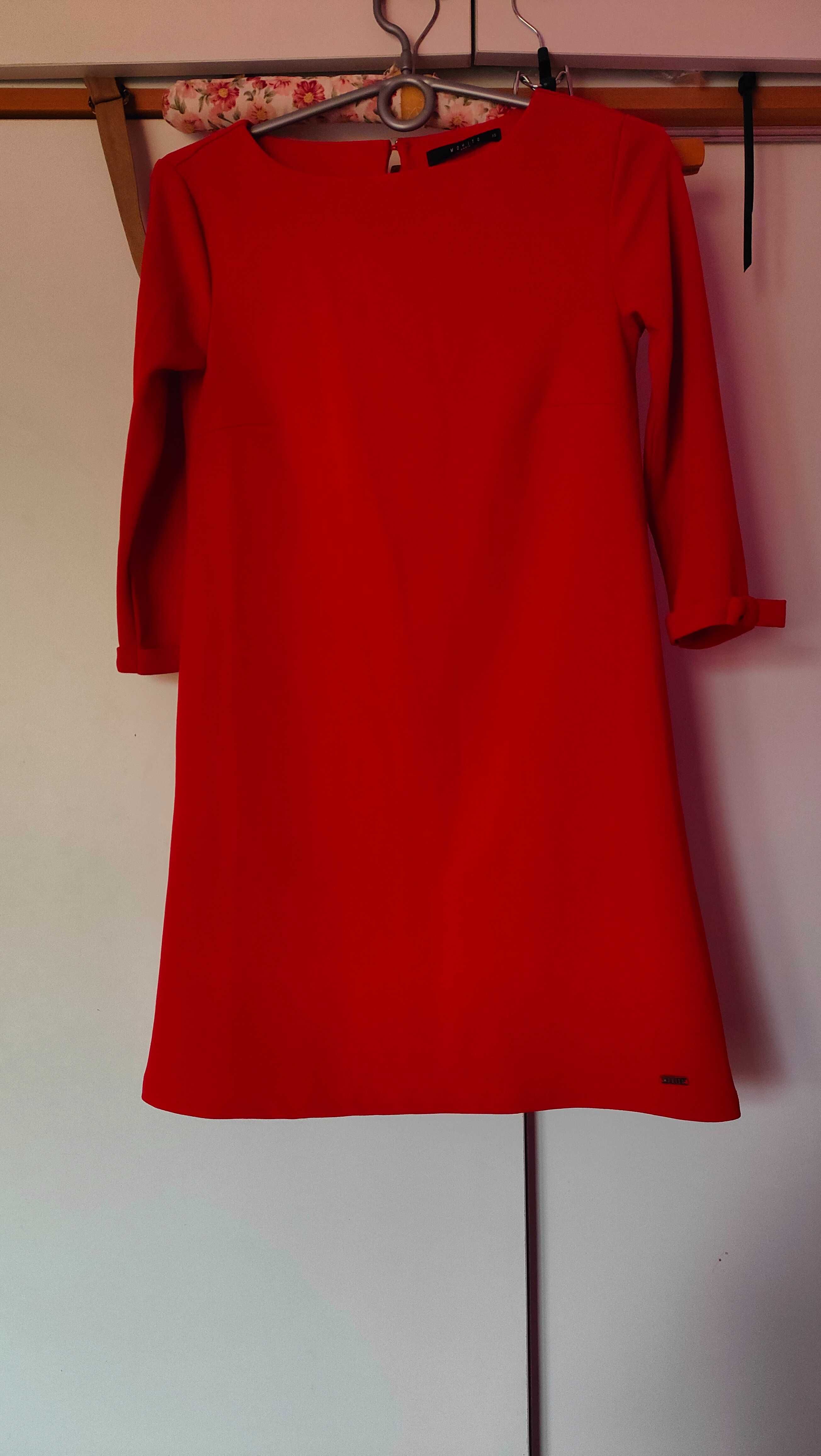 Elegancka czerwona sukienka Mohito r. XS